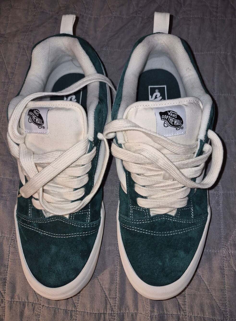 Vans Knu Skool Green/White Unisex Suede Shoe